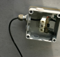 Defekte Anschlussdose PV-Modul Isofoton I 110 aboxidiert